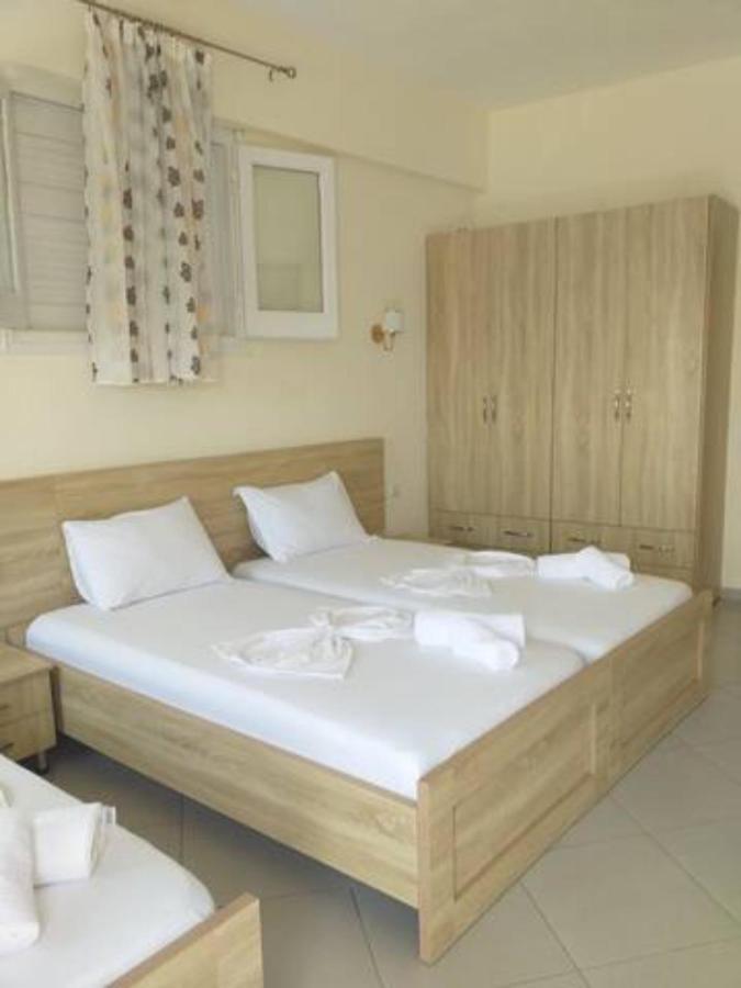 Vasili Sunstay Apartments Sarandë Esterno foto