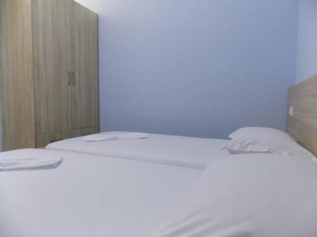 Vasili Sunstay Apartments Sarandë Esterno foto
