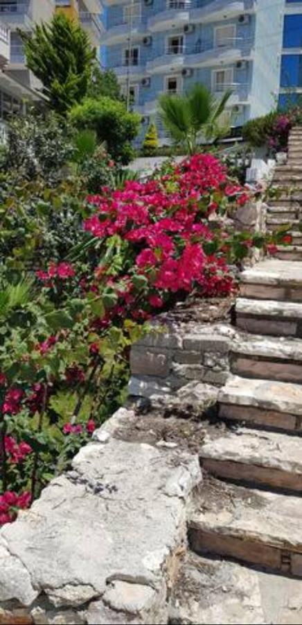 Vasili Sunstay Apartments Sarandë Esterno foto
