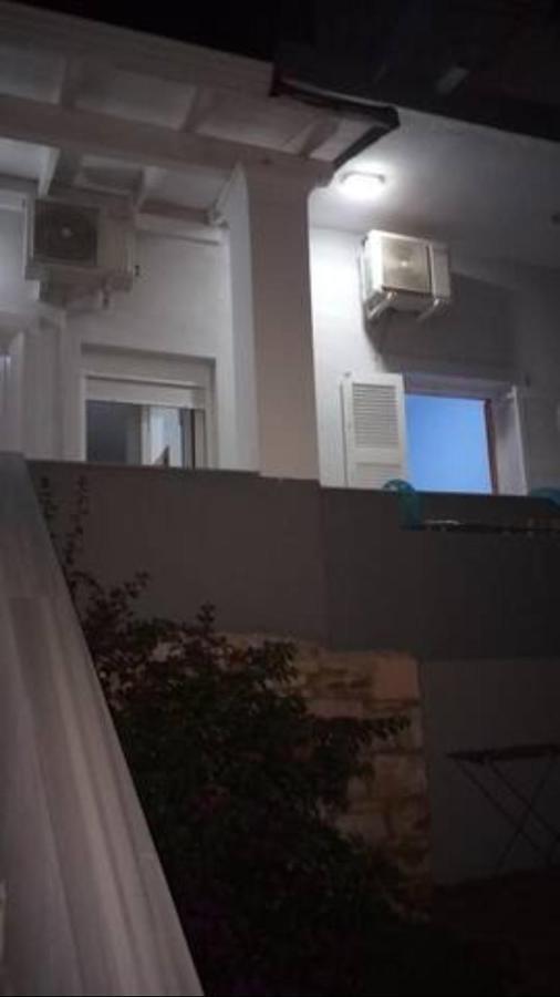 Vasili Sunstay Apartments Sarandë Esterno foto