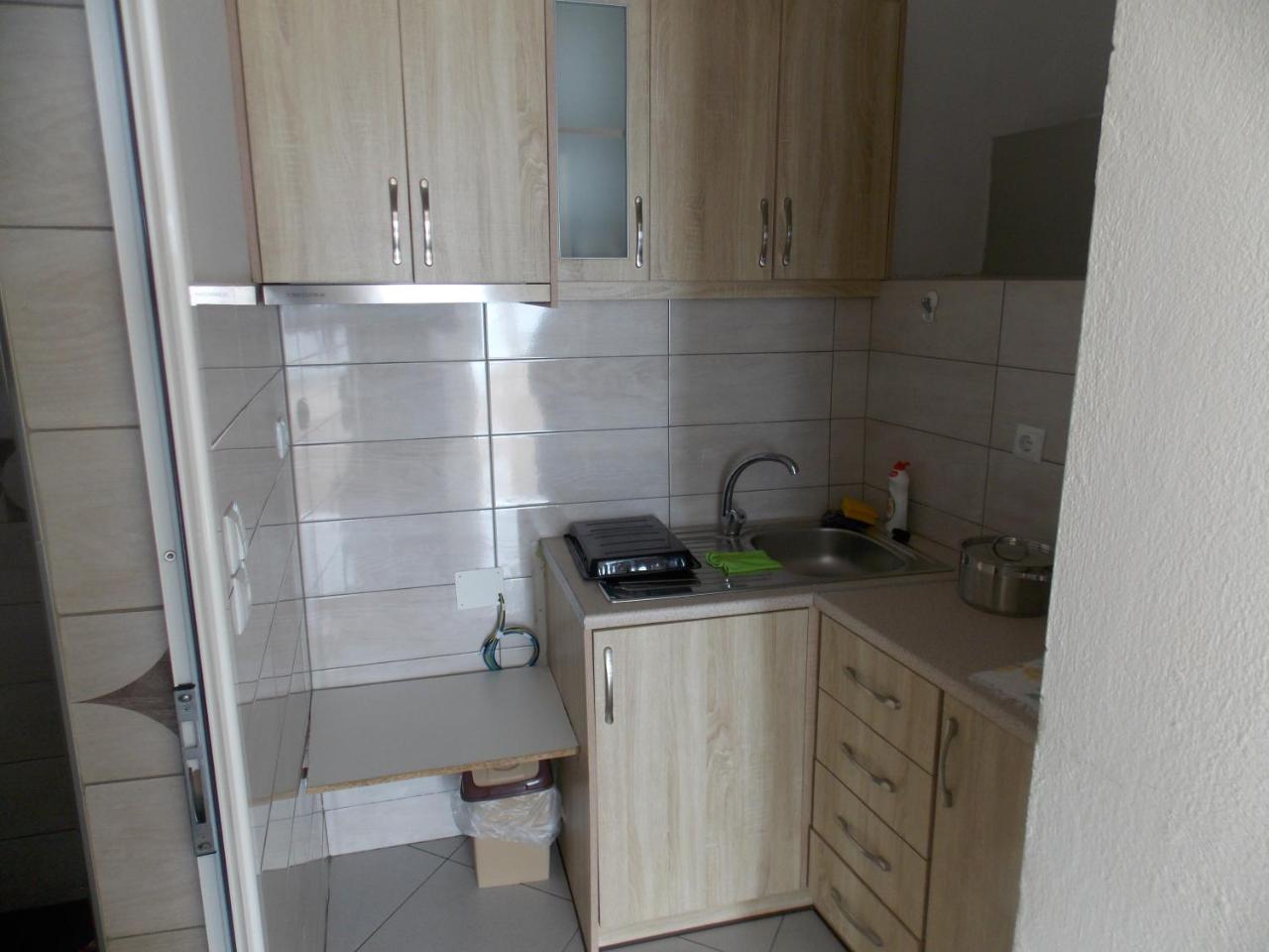 Vasili Sunstay Apartments Sarandë Esterno foto